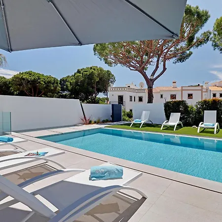 One Six * Vilamoura