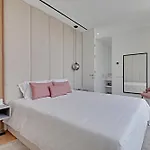 One Six Villa